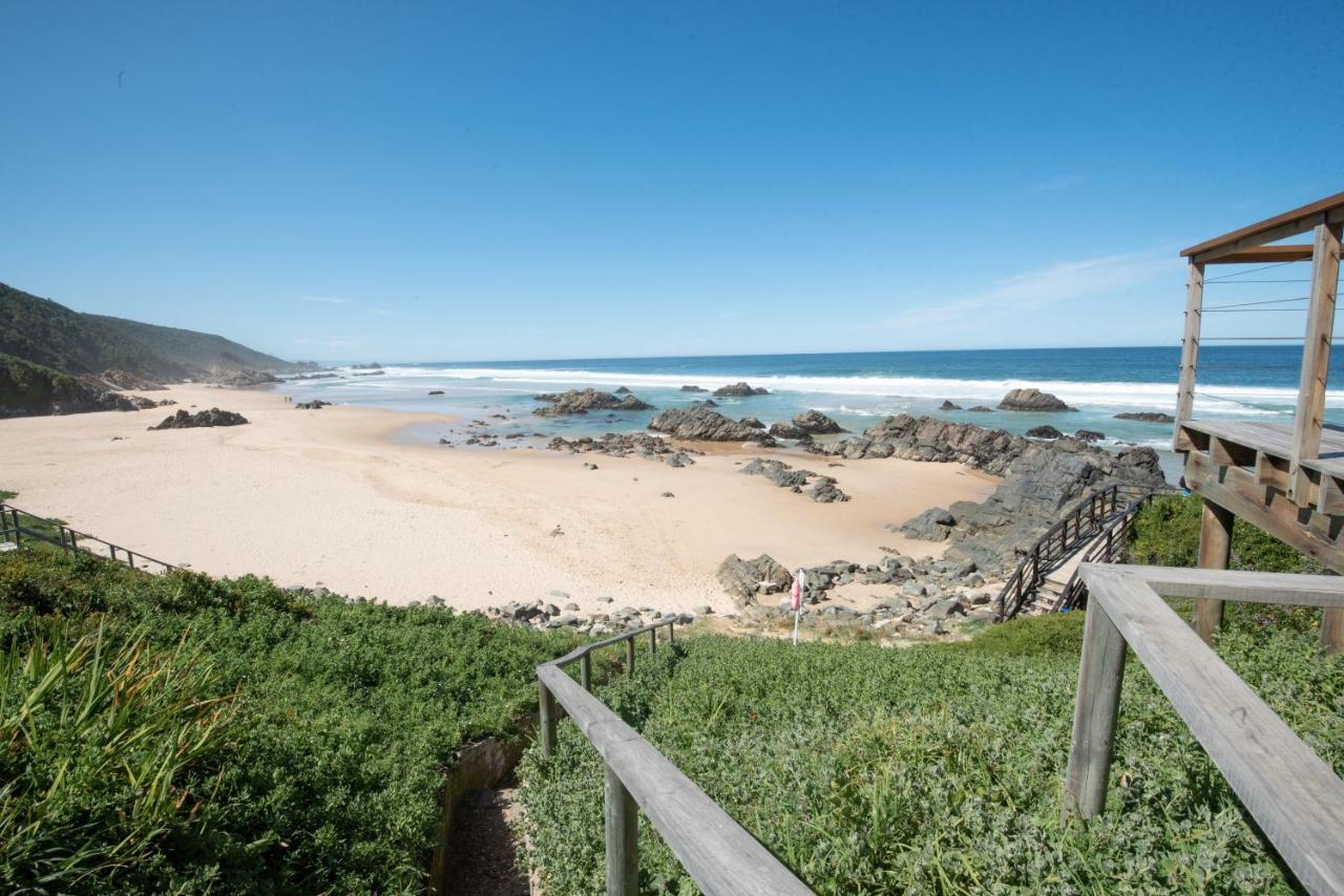Picnic Rock Seaside Accommodation Keurboomstrand Bagian luar foto