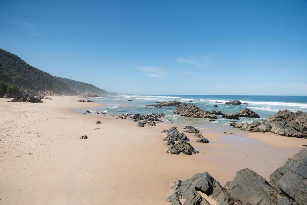 Picnic Rock Seaside Accommodation Keurboomstrand Bagian luar foto