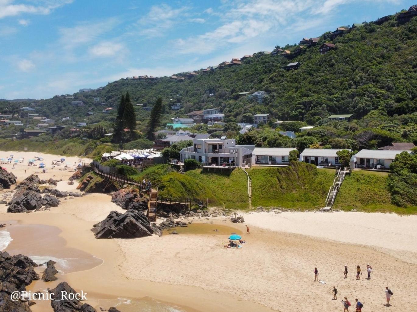 Picnic Rock Seaside Accommodation Keurboomstrand Bagian luar foto