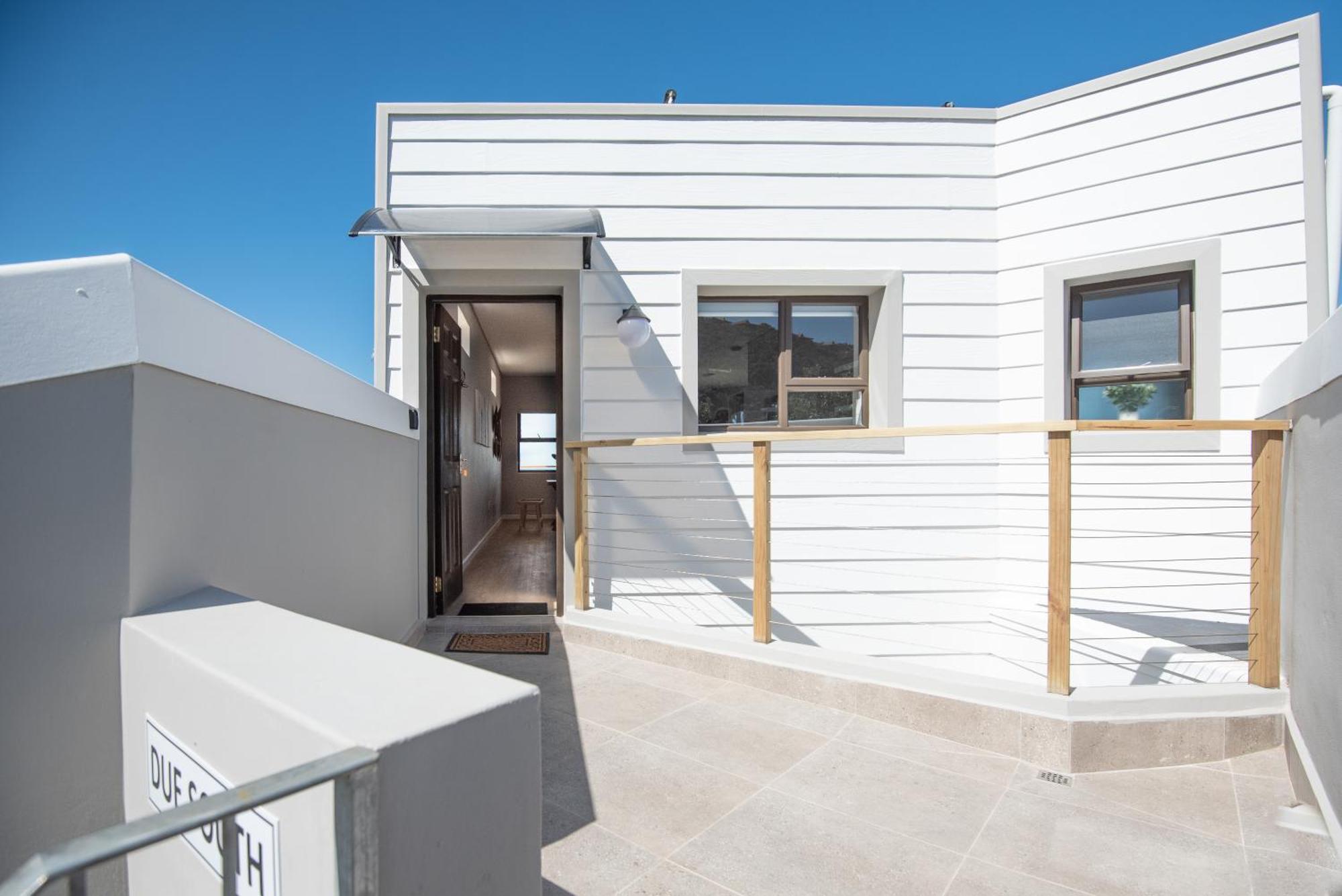 Picnic Rock Seaside Accommodation Keurboomstrand Ruang foto