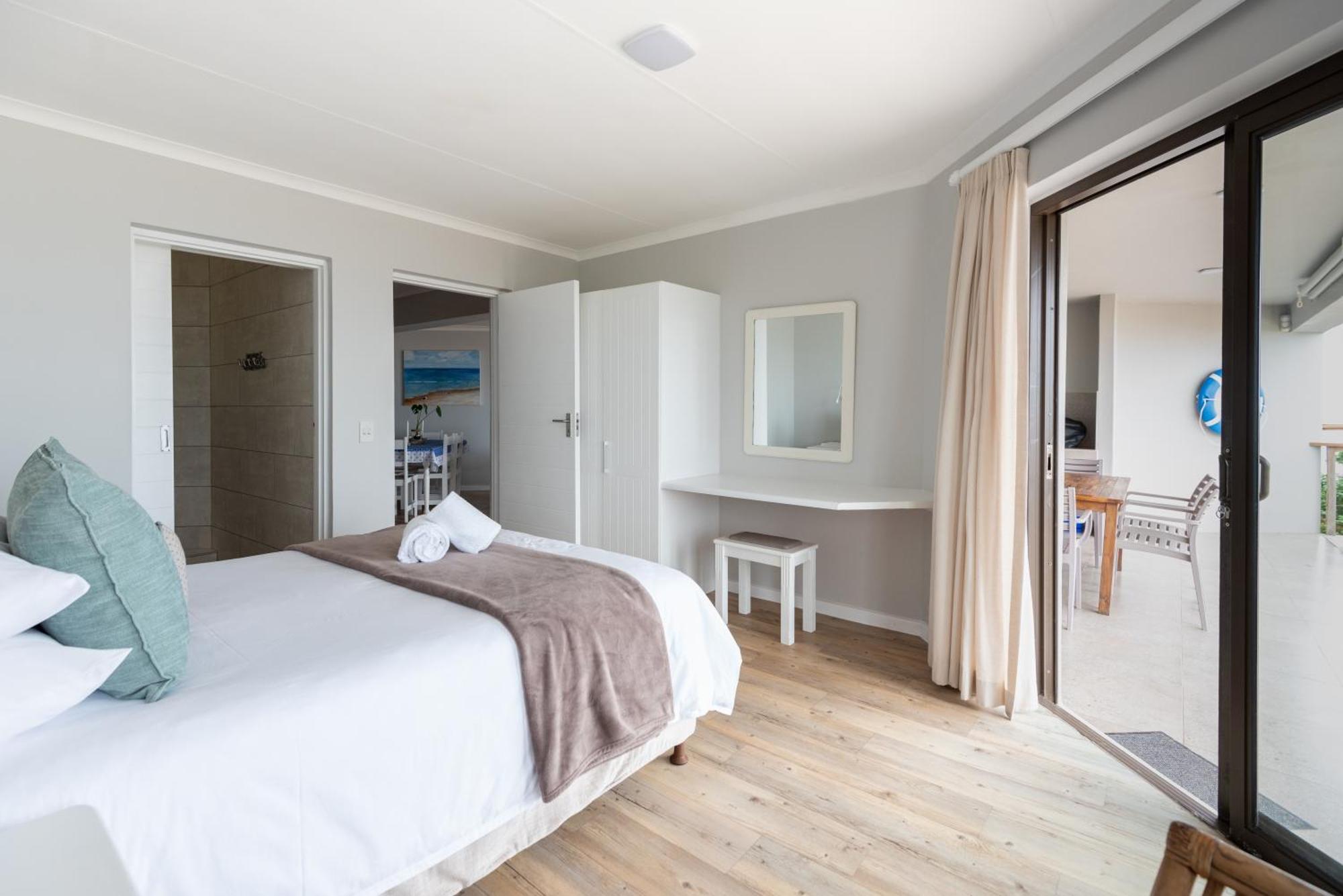 Picnic Rock Seaside Accommodation Keurboomstrand Ruang foto