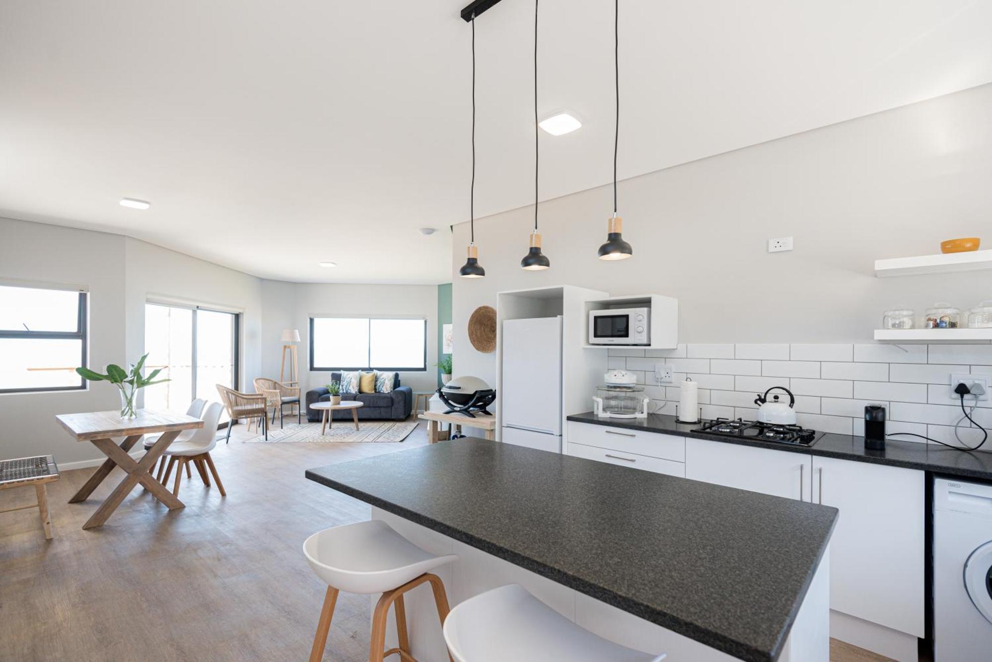 Picnic Rock Seaside Accommodation Keurboomstrand Ruang foto