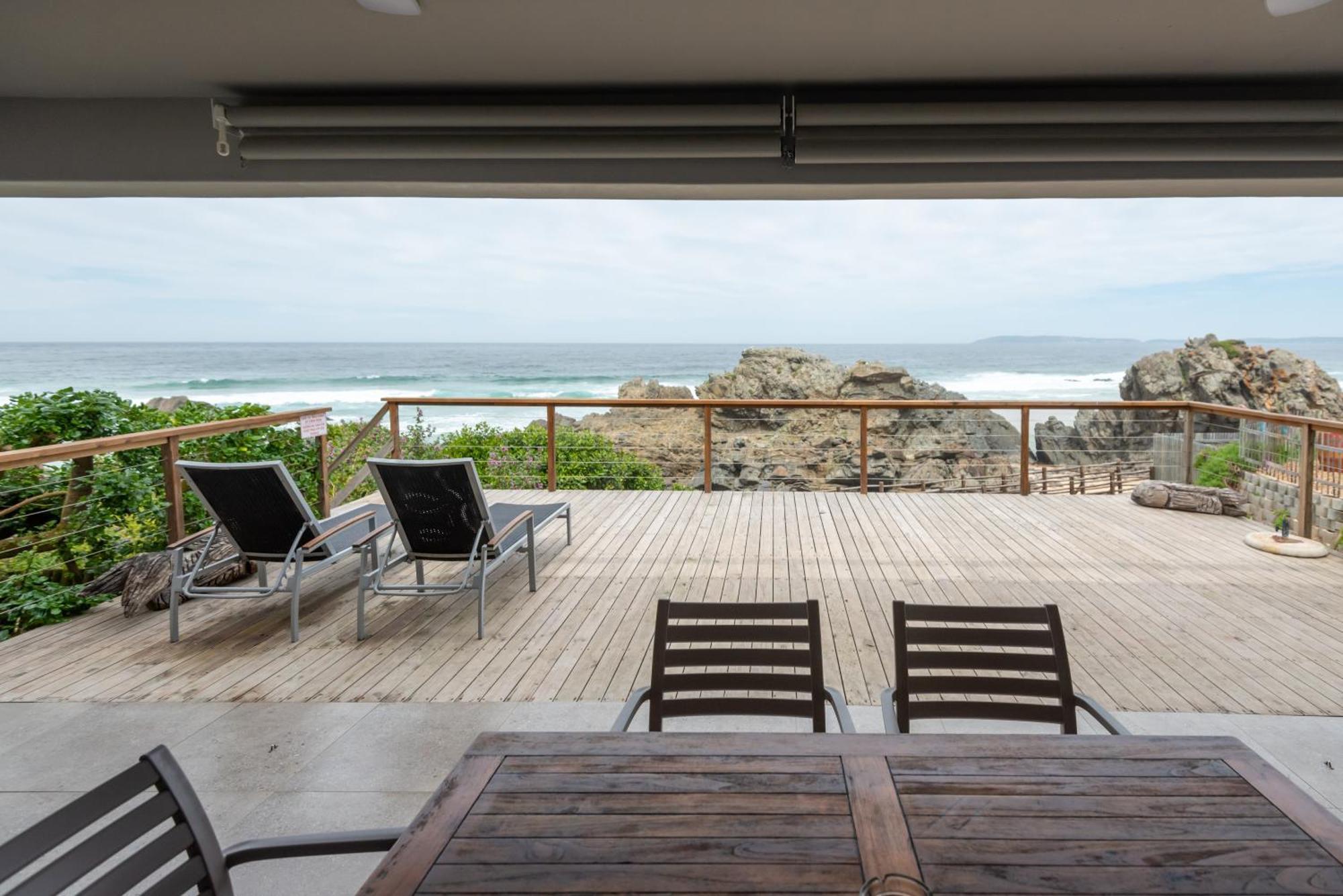 Picnic Rock Seaside Accommodation Keurboomstrand Ruang foto